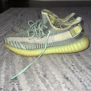 Men’s Yeezy Boosts sneakers